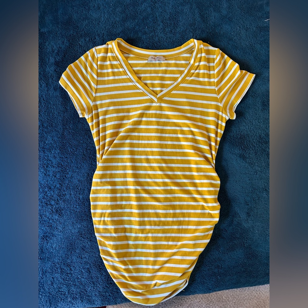 Full Moon Maternity t-shirt with side ruching